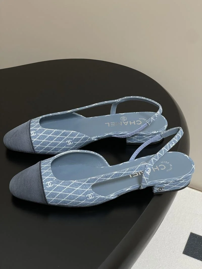 Original Chanel Sandals 18943