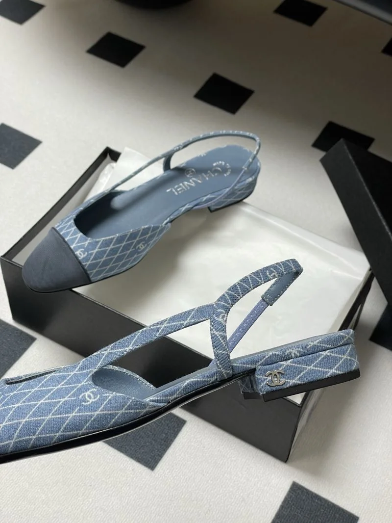 Original Chanel Sandals 18943