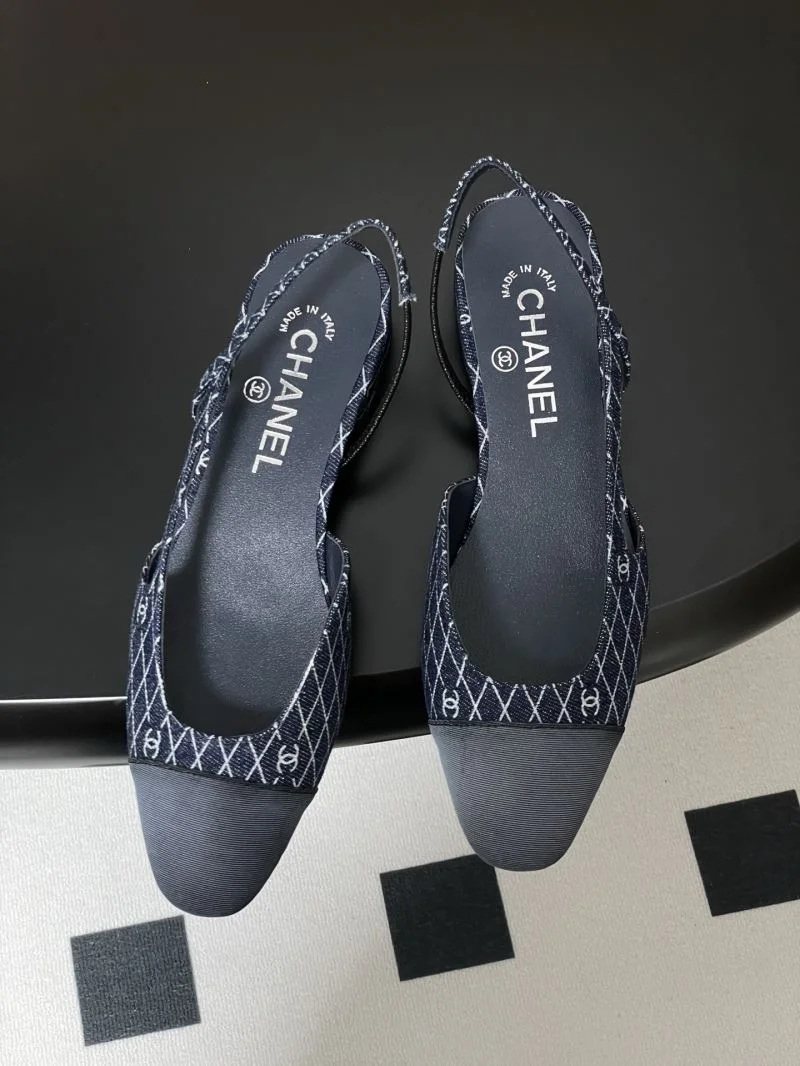 Chanel Sandals Bright 18948