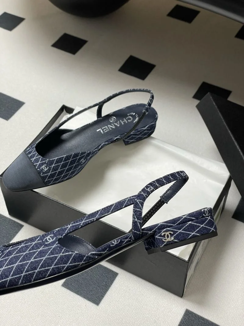 Chanel Sandals Bright 18948