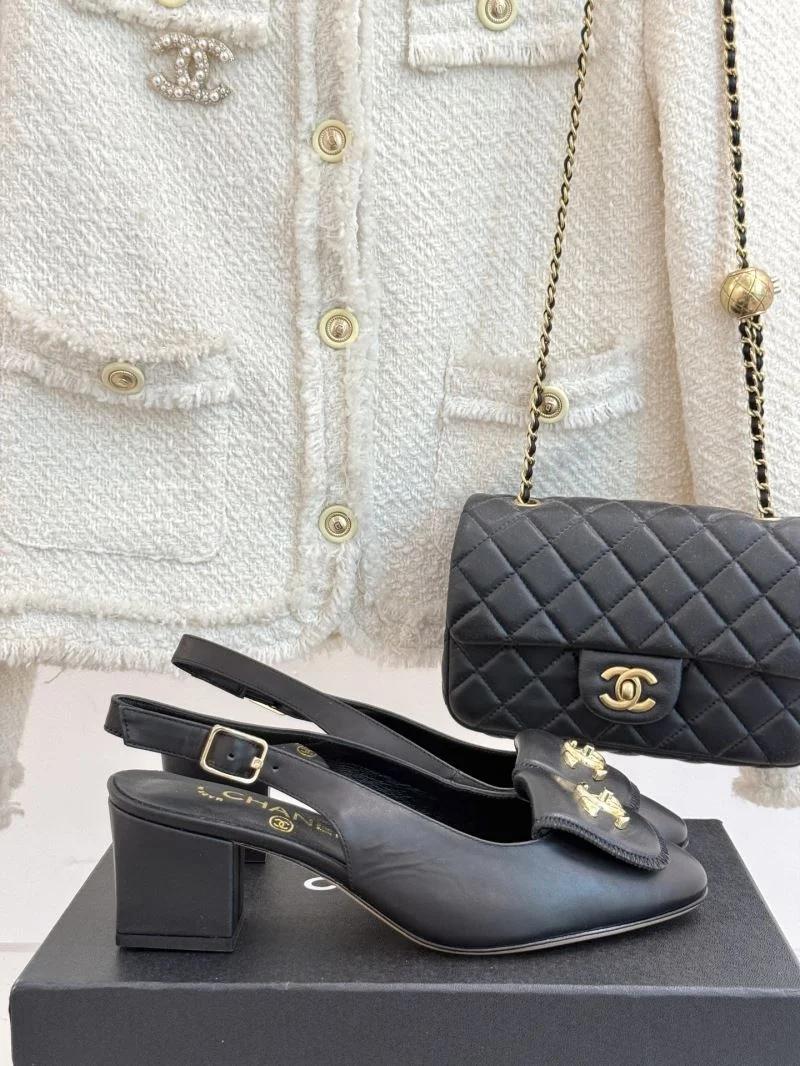 MoistureWicking Chanel Sandals 18938