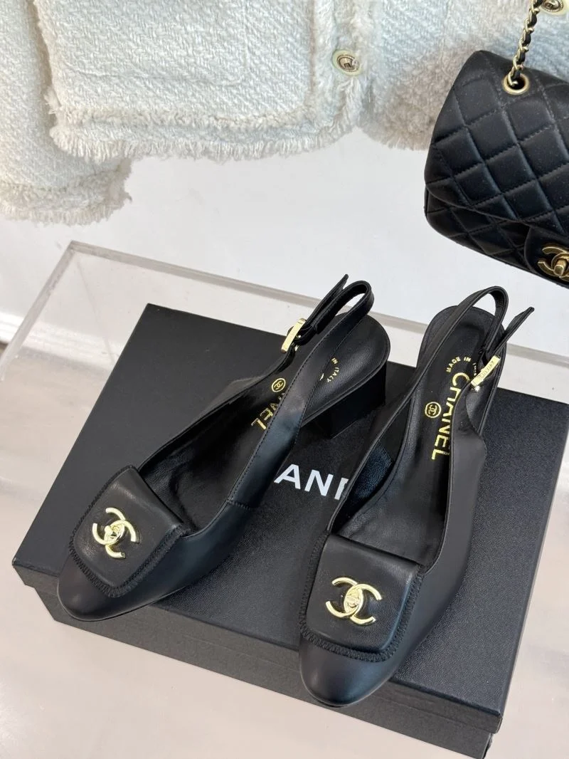 MoistureWicking Chanel Sandals 18938