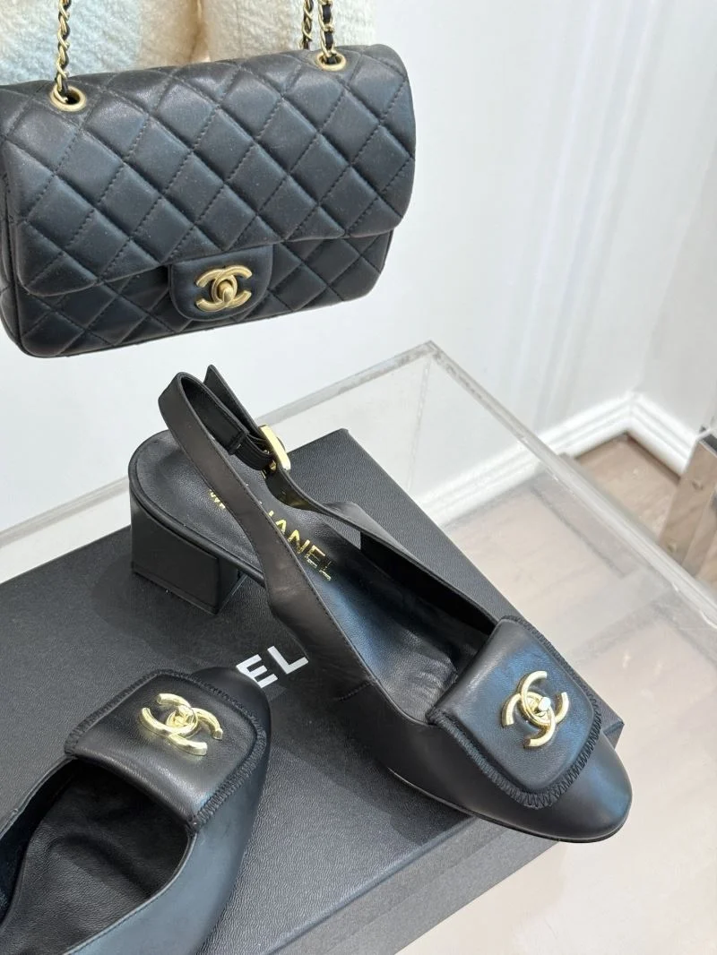 MoistureWicking Chanel Sandals 18938