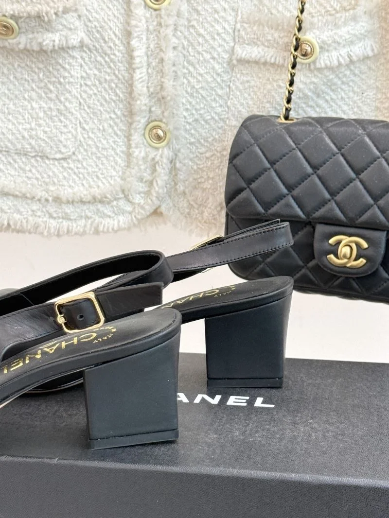 MoistureWicking Chanel Sandals 18938