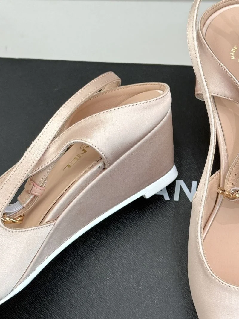 Chanel Sandals FlexibleFit 18946