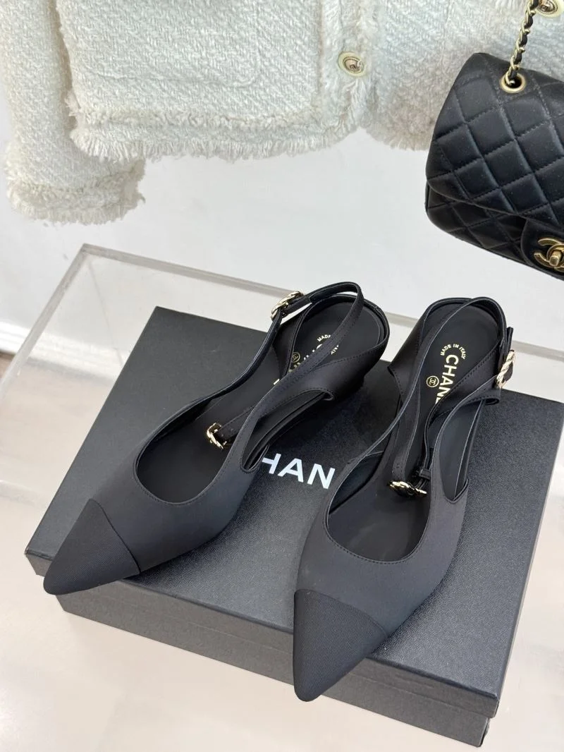 WaterResistant Chanel Sandals 18957