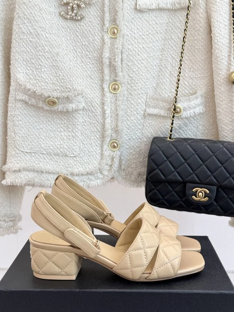 Chanel Sandals Flexible 18944