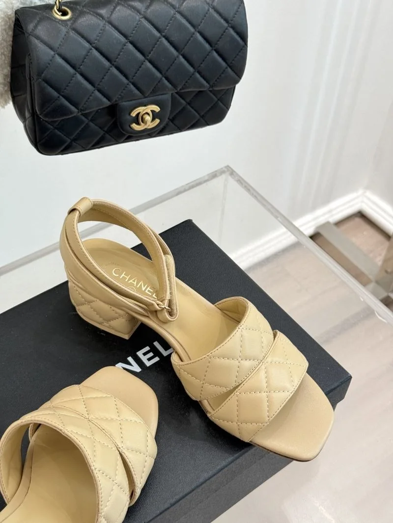 Chanel Sandals Flexible 18944