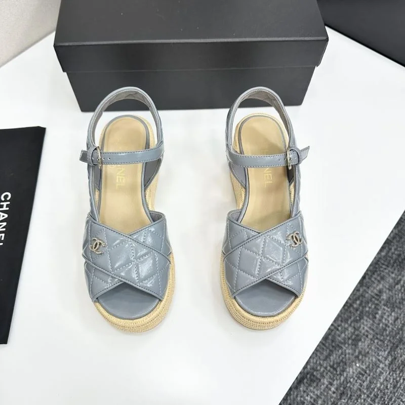 Snug Chanel Sandals 20445