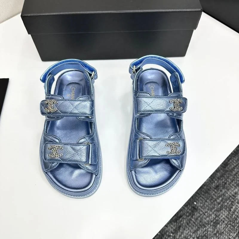 Elegant Chanel Sandals 20409
