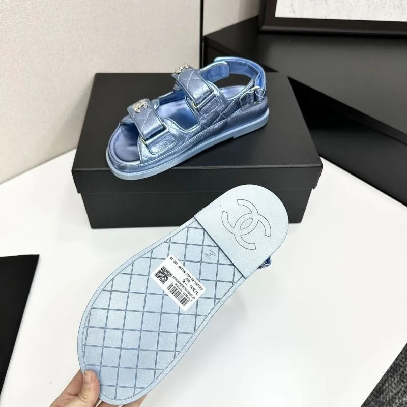 Elegant Chanel Sandals 20409
