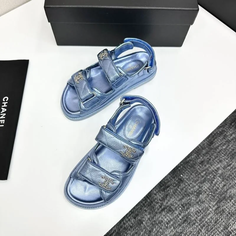 Elegant Chanel Sandals 20409