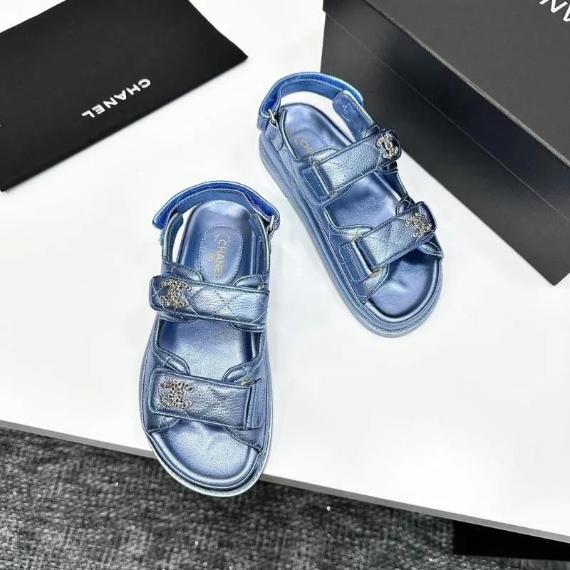Elegant Chanel Sandals 20409