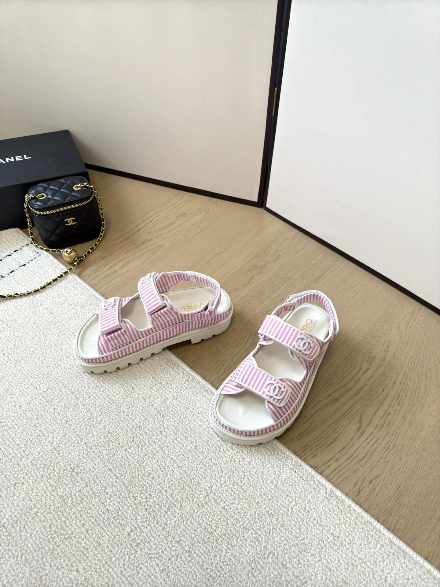 Chanel Sandals ModernLook 18040