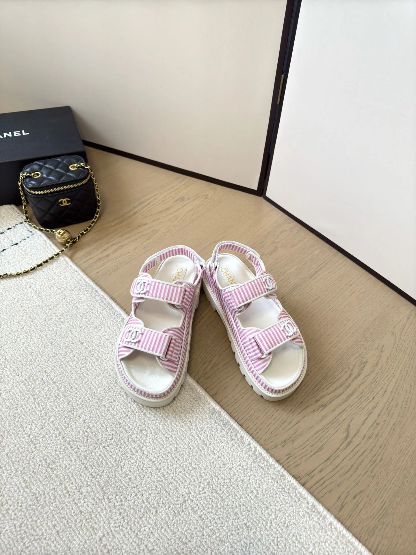 Chanel Sandals ModernLook 18040