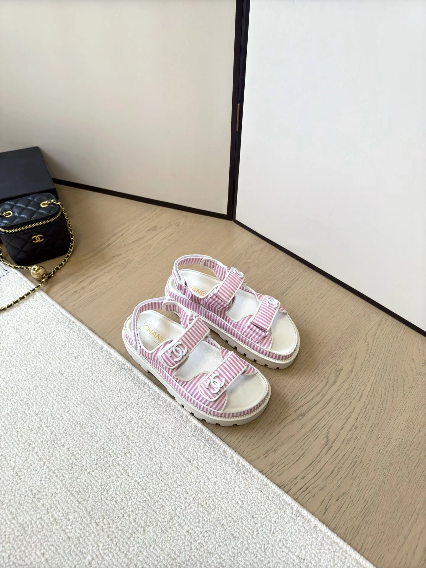 Chanel Sandals ModernLook 18040