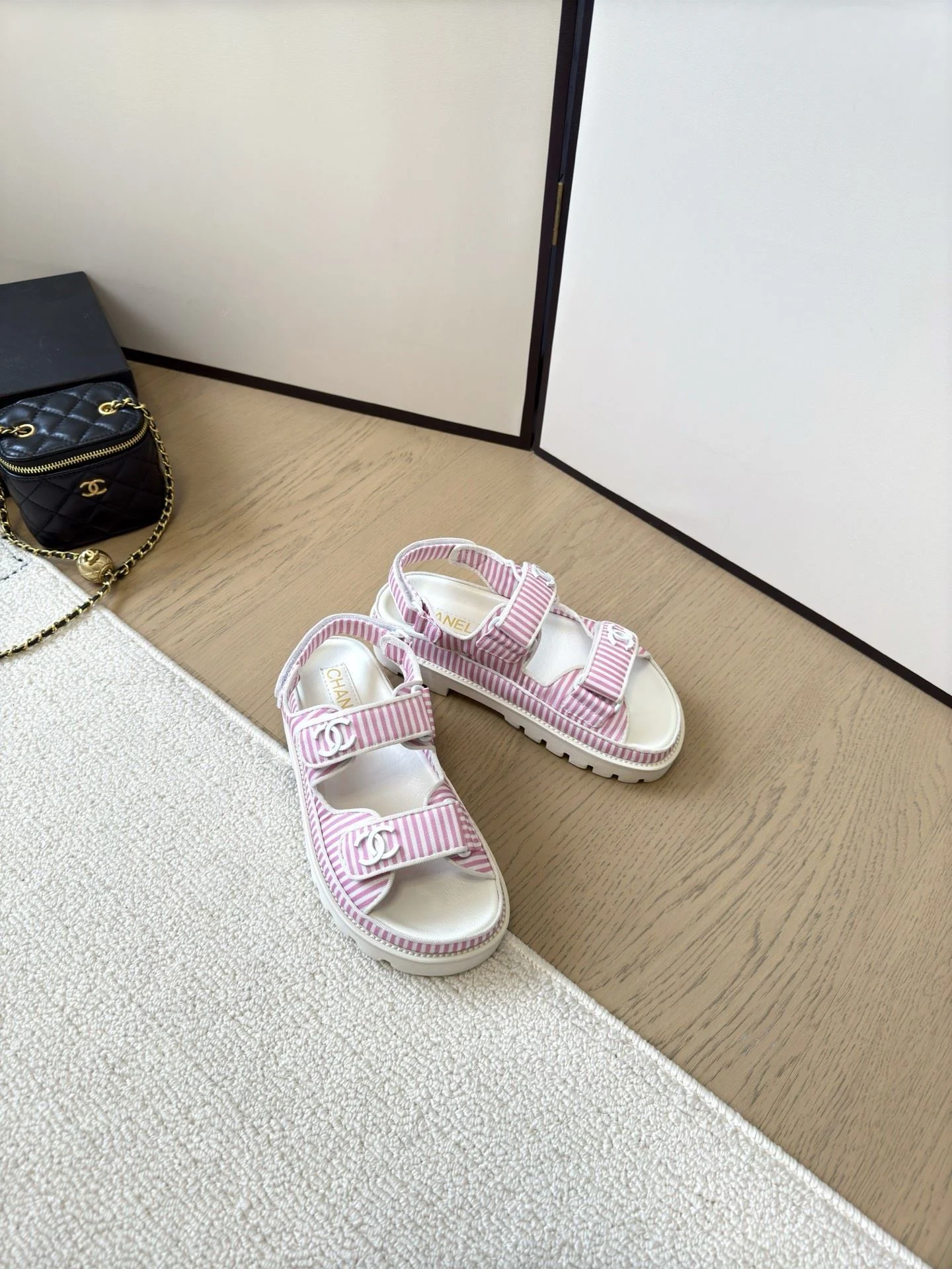 Chanel Sandals ModernLook 18040