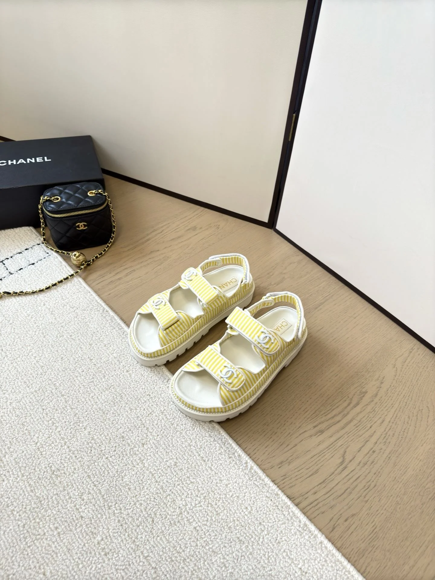 Chanel Sandals Refined 18013