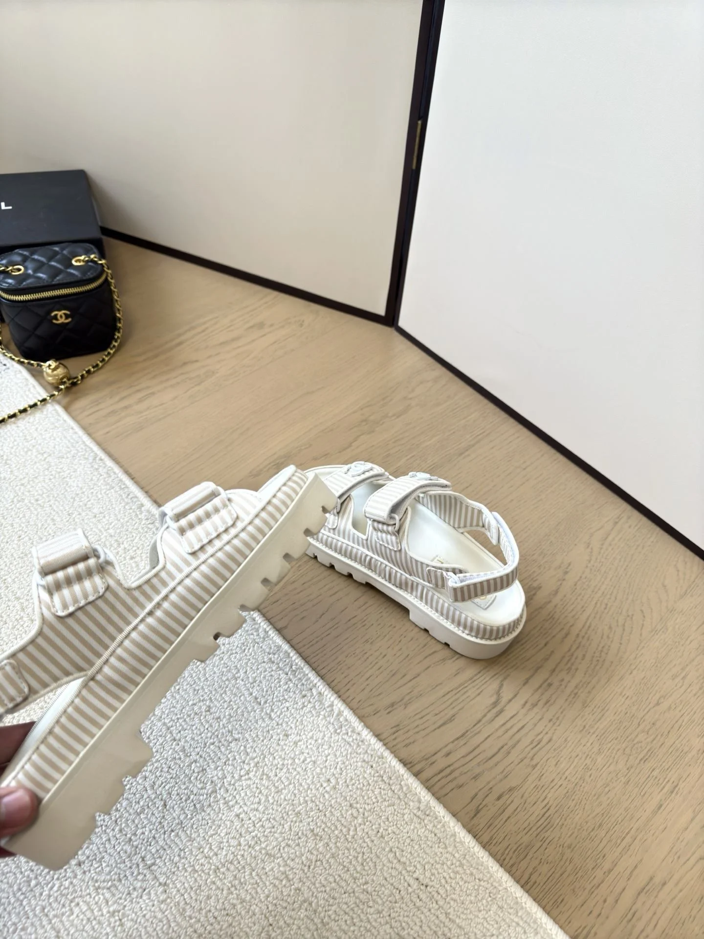 Breathable Chanel Sandals 18014