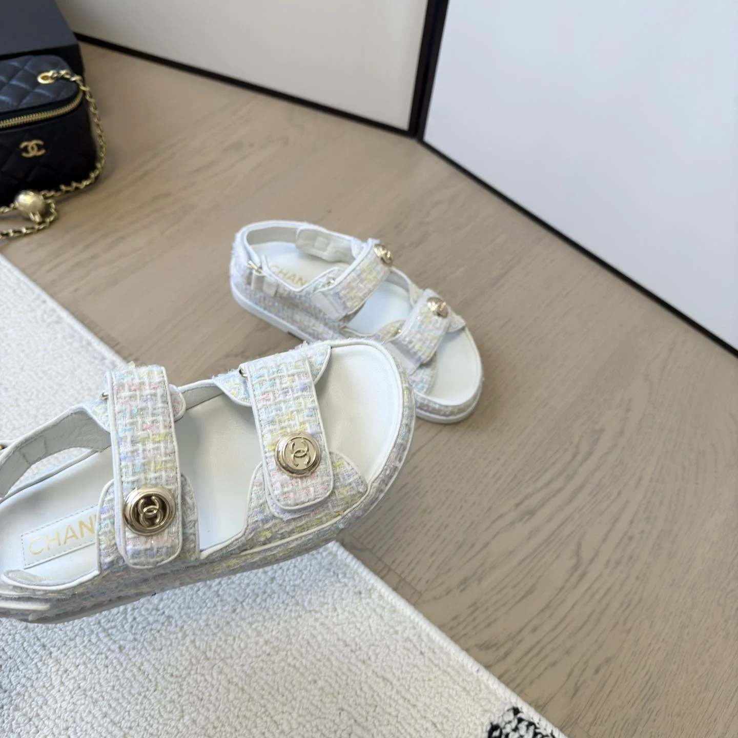Bright Chanel Sandals 18034