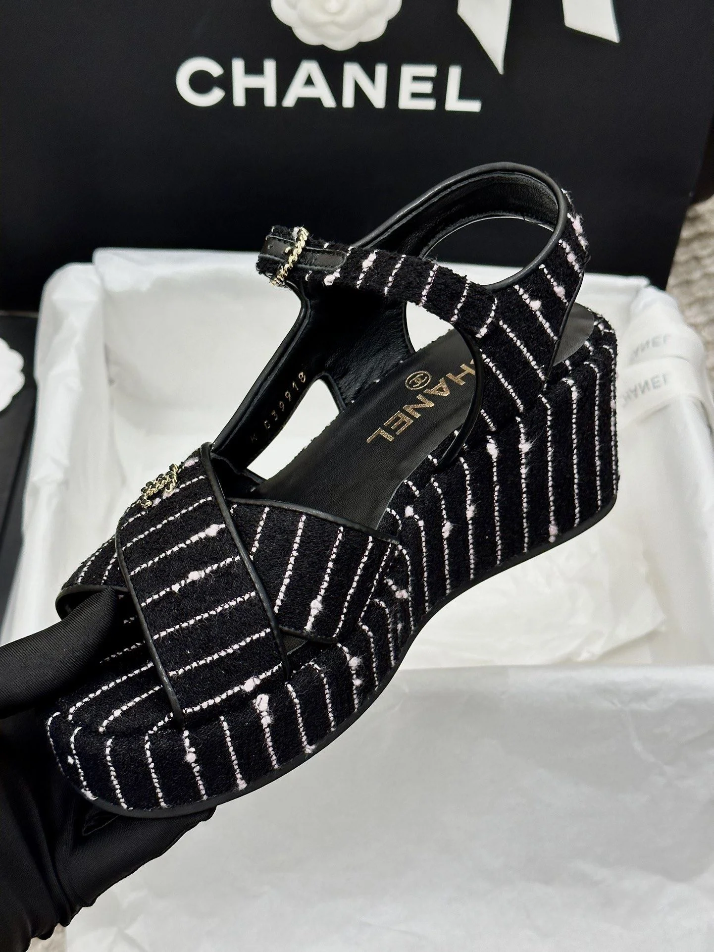 Chanel Sandals Supportive 18010