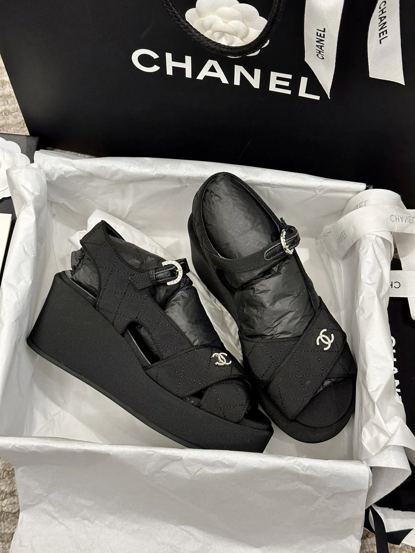 Modern Chanel Sandals 17999