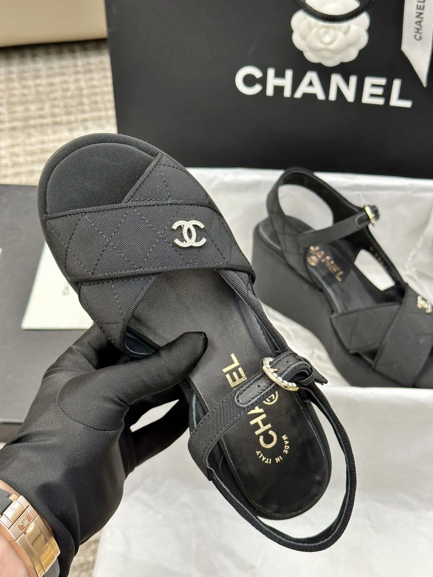 Modern Chanel Sandals 17999