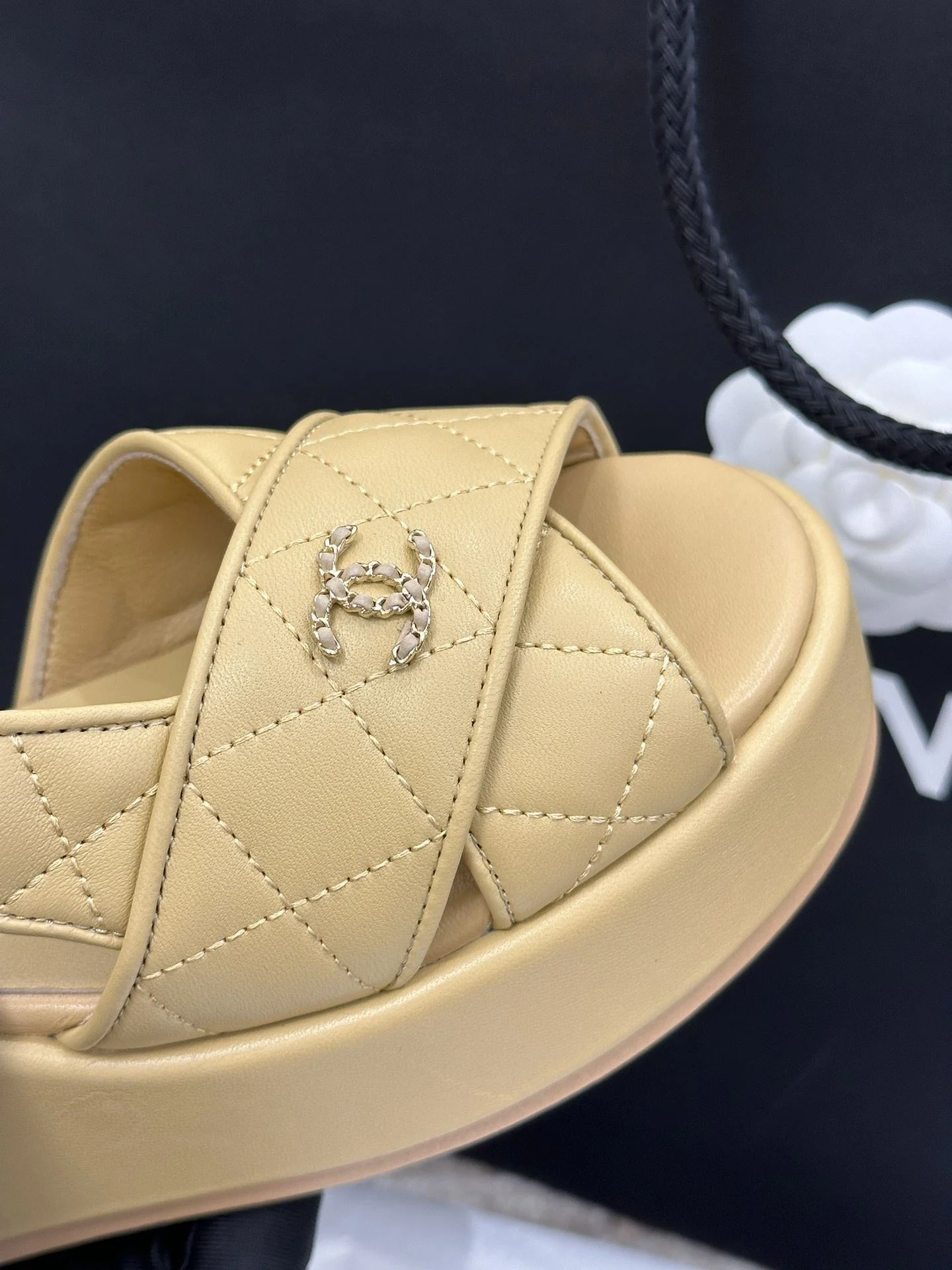 UrbanStyle Chanel Sandals 18005