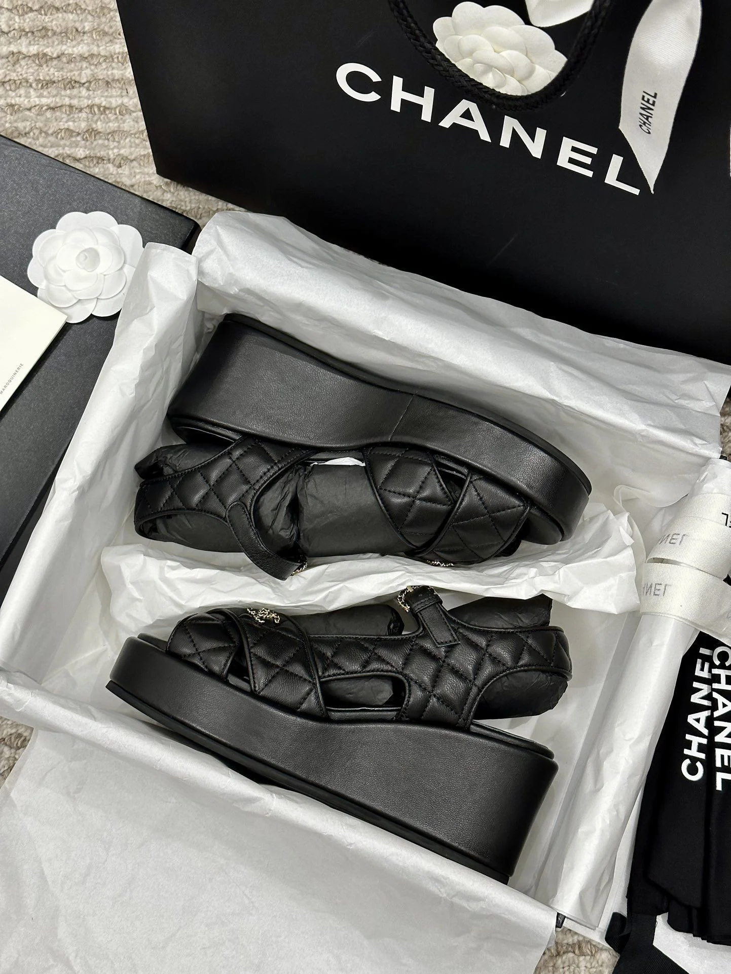 Practical Chanel Sandals 17996