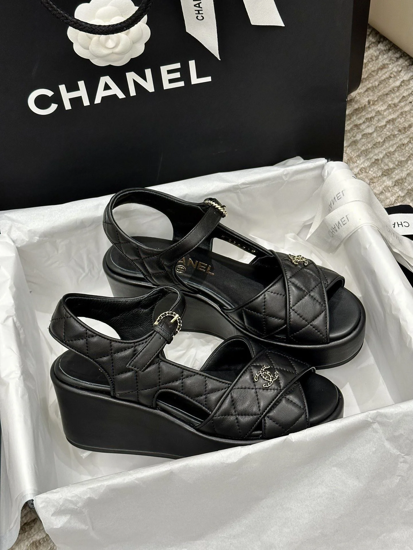 Practical Chanel Sandals 17996