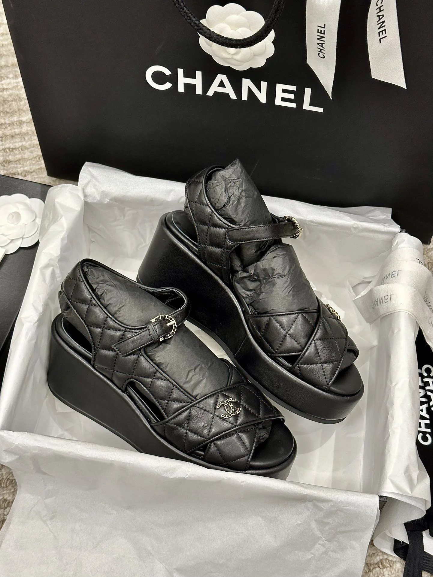Practical Chanel Sandals 17996
