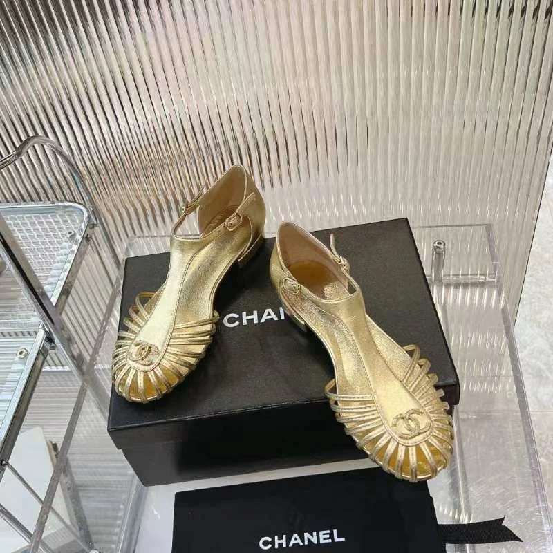 Compact Chanel Sandals 18004