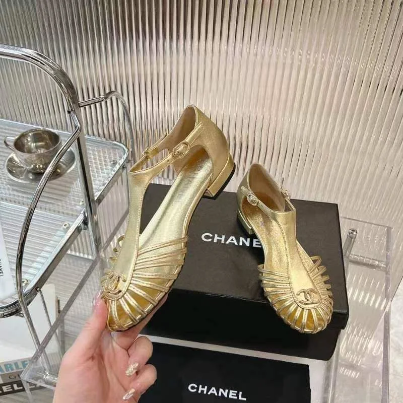 Compact Chanel Sandals 18004