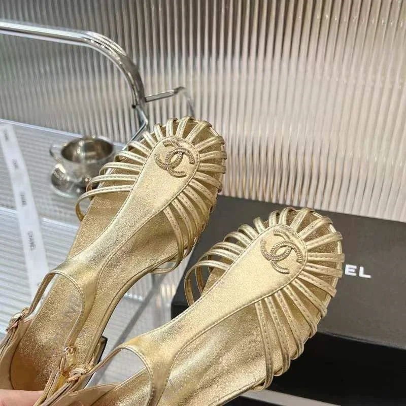 Compact Chanel Sandals 18004