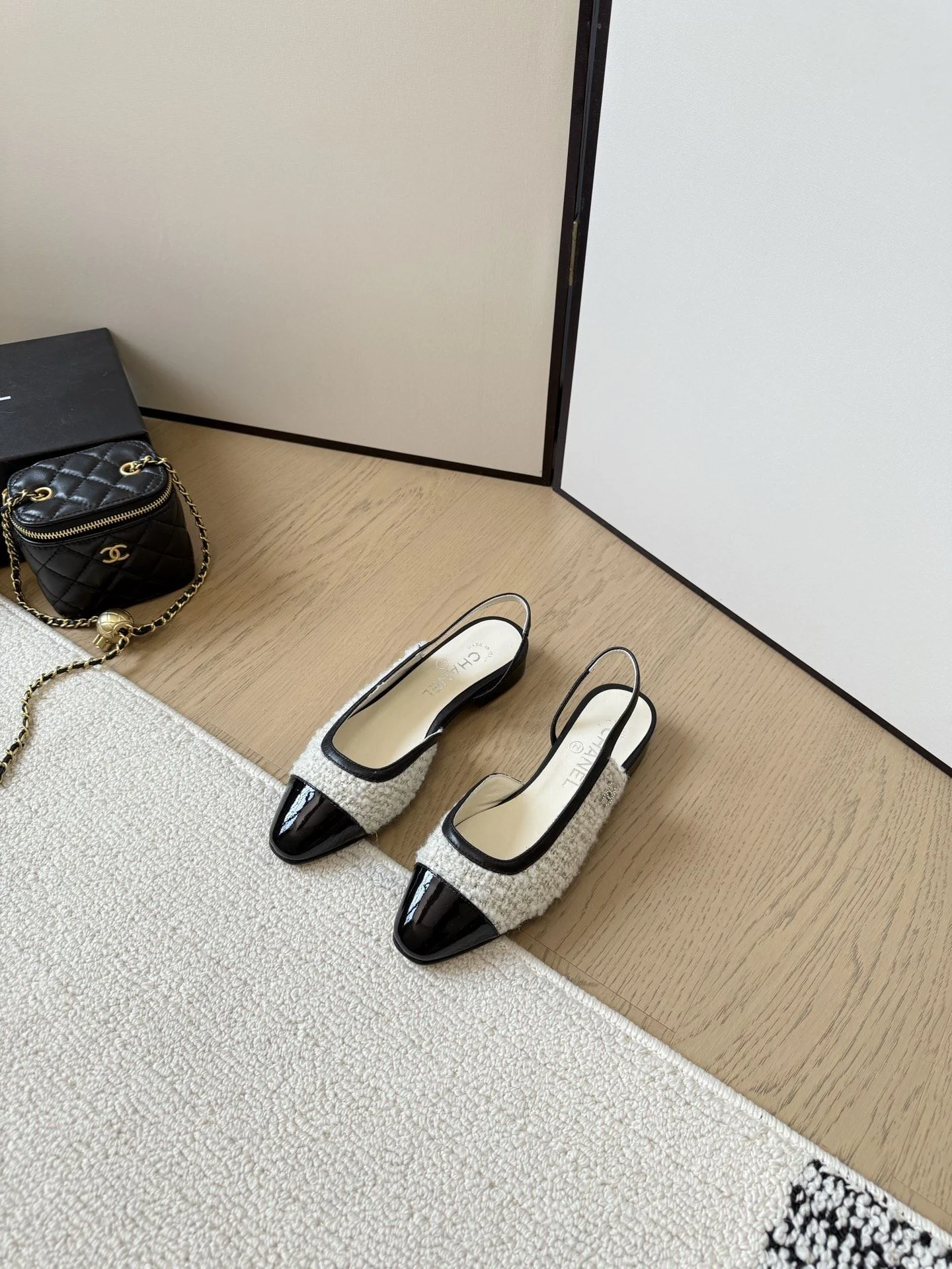 Chanel Sandals Flexible 17991