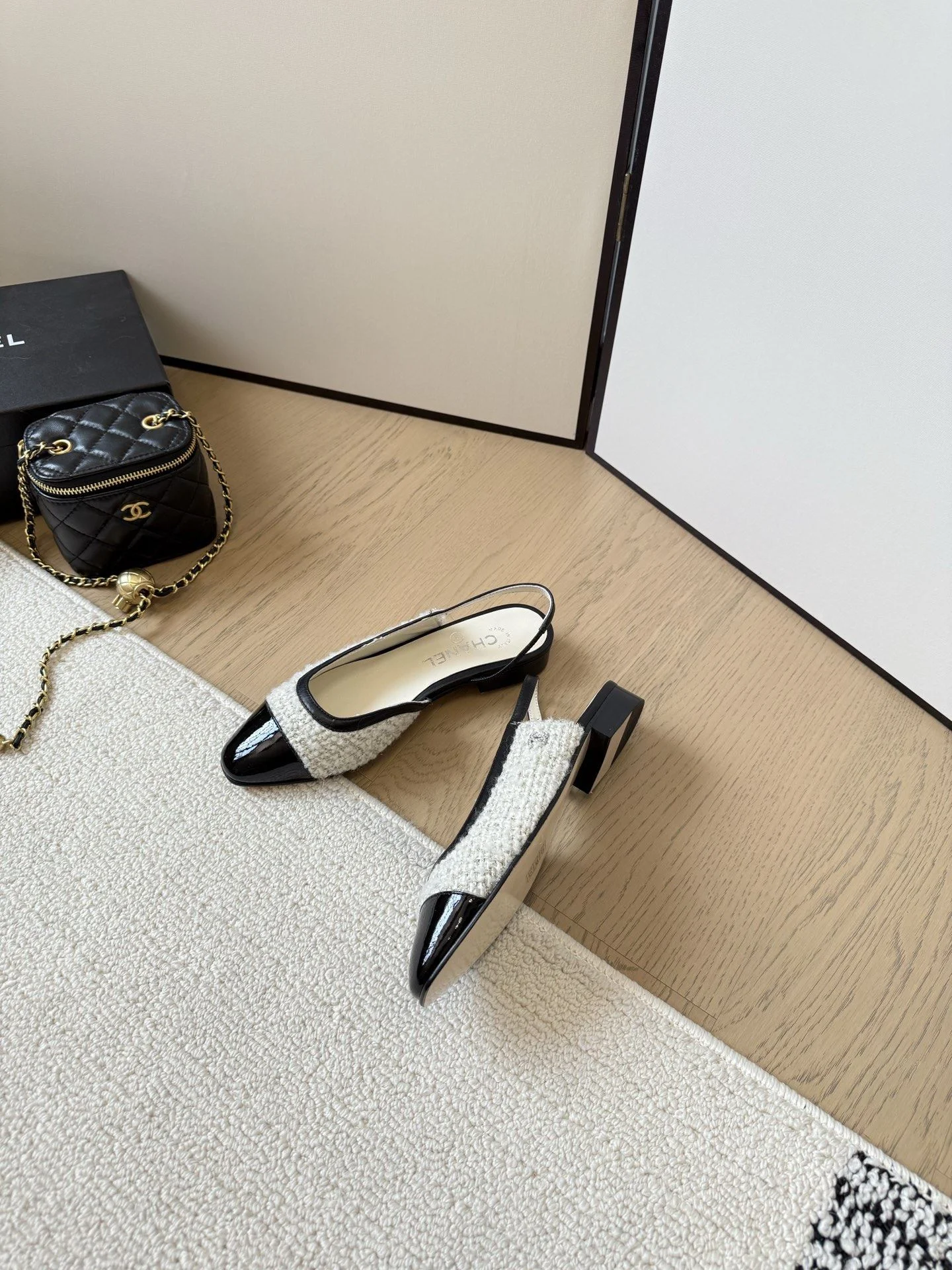 Chanel Sandals Flexible 17991