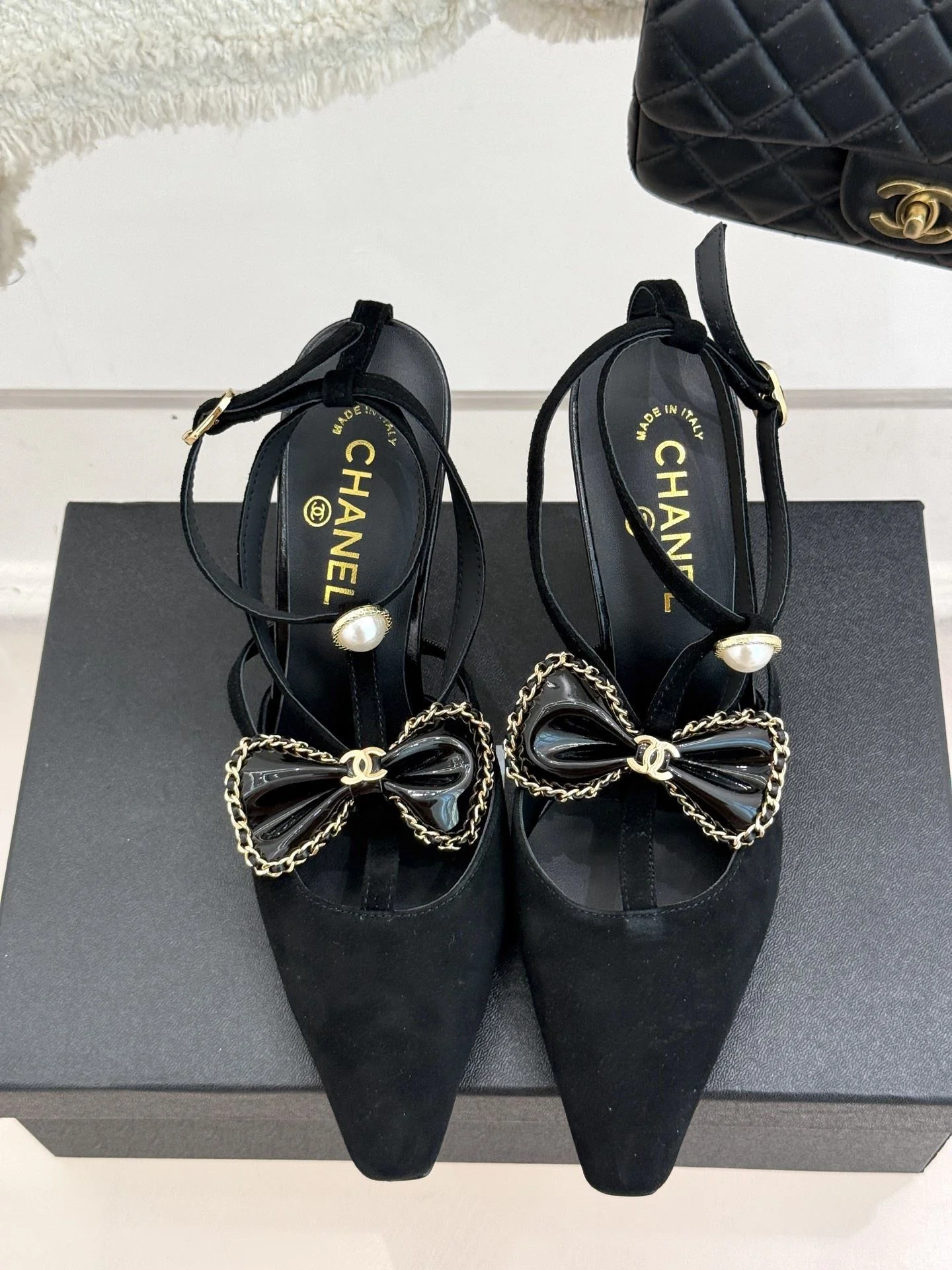 Comfortable Chanel Sandals 17986