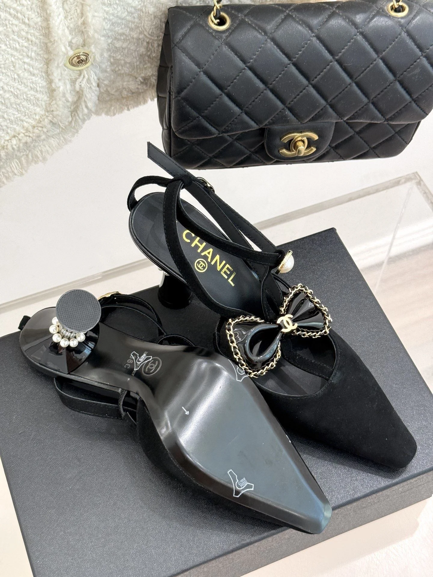 Comfortable Chanel Sandals 17986