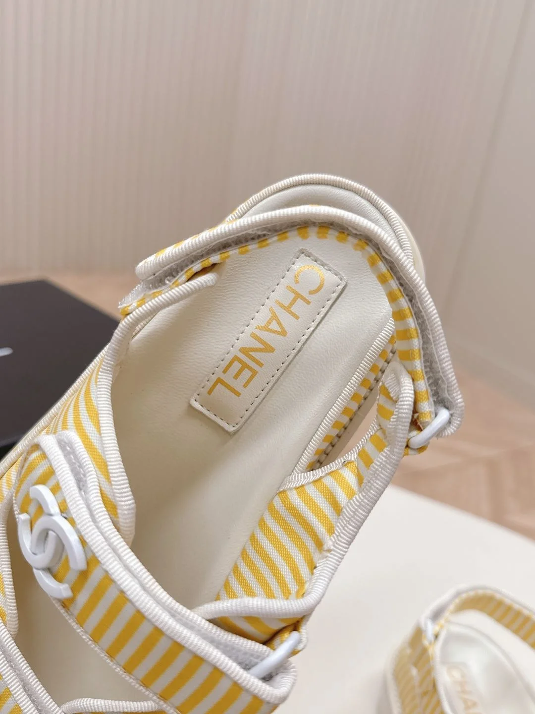 Chanel Sandals Modern 18042