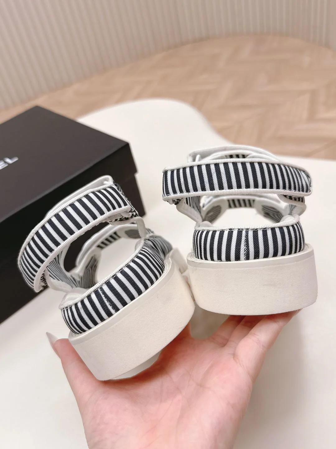 Chanel Sandals Trendsetting 18048