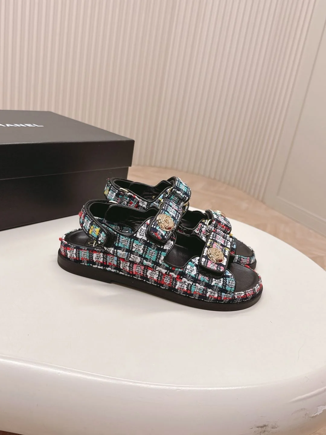 FastDry Chanel Sandals 17977