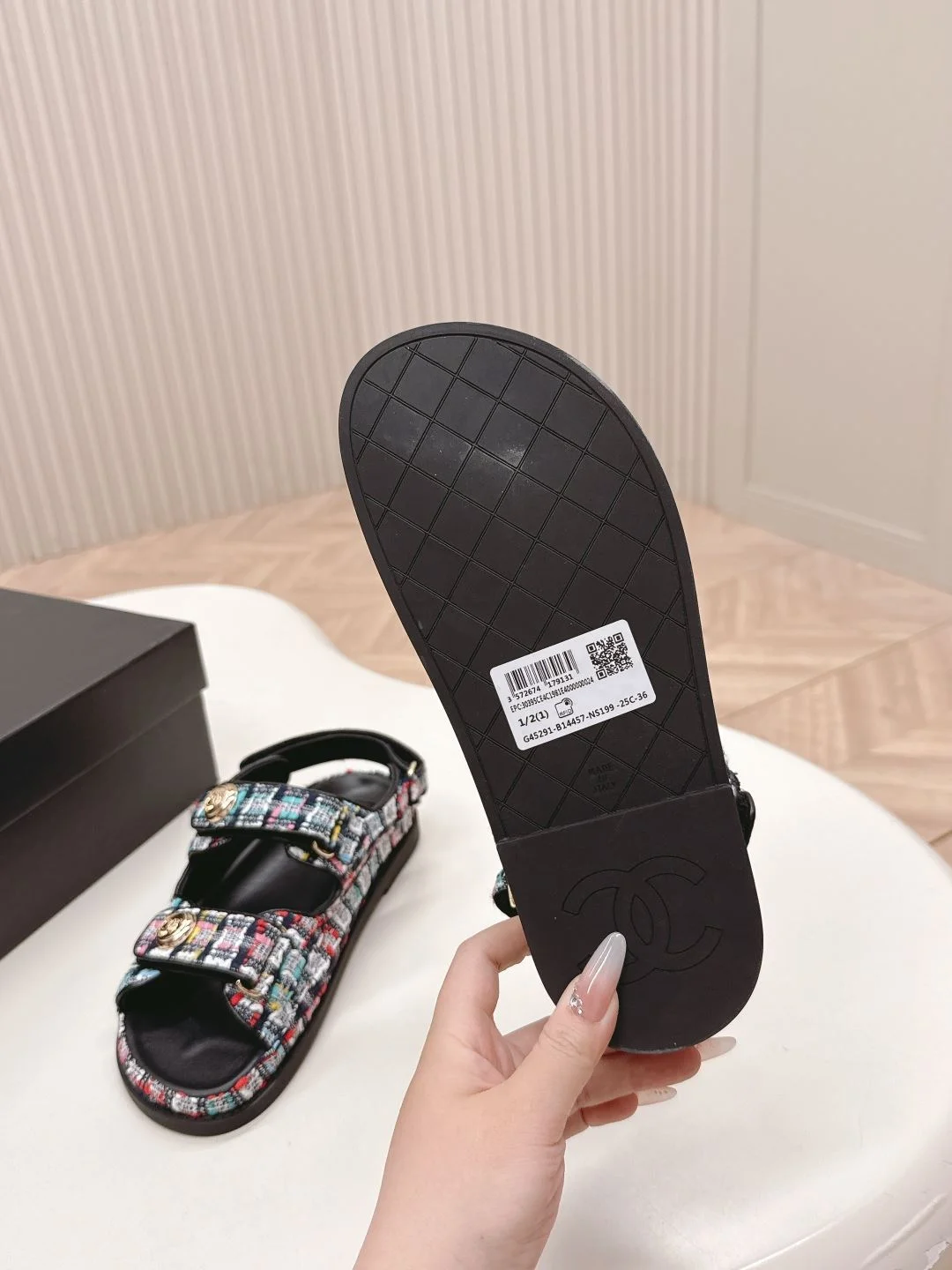 FastDry Chanel Sandals 17977