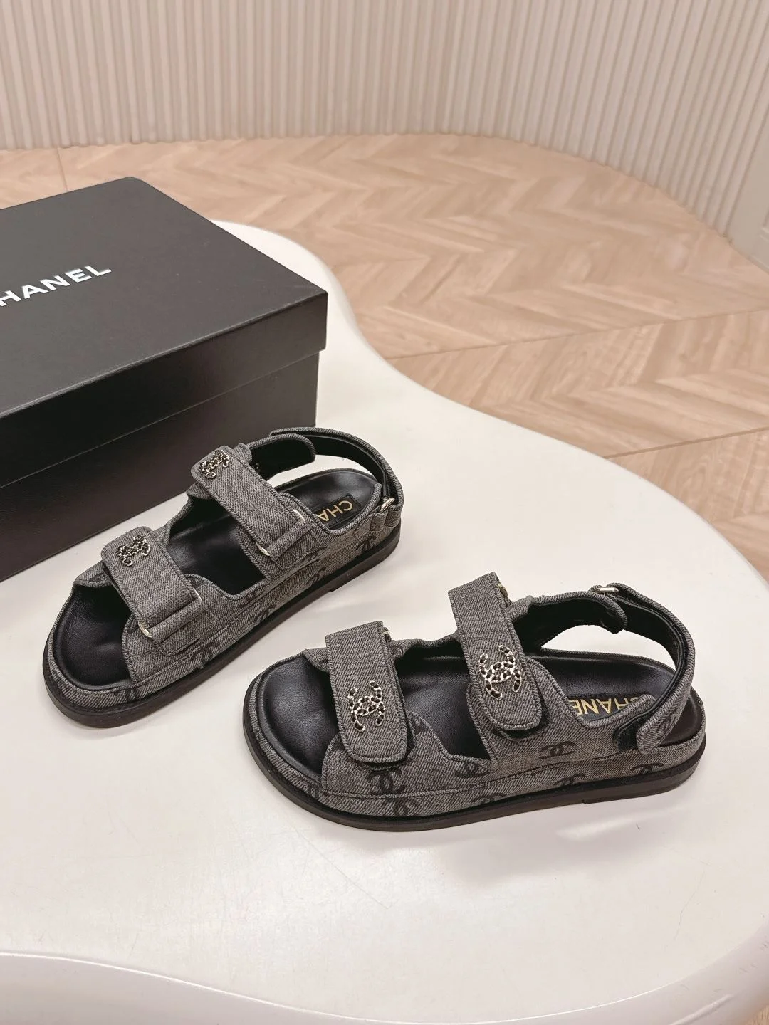 Versatile Chanel Sandals 17967