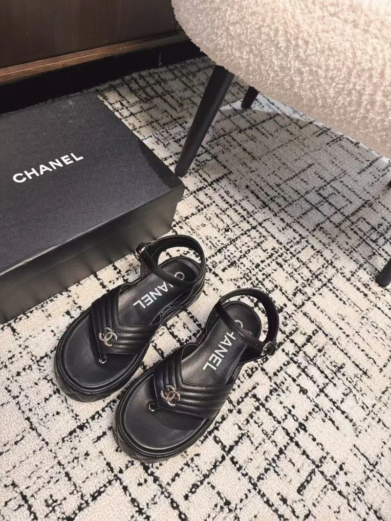 Trendsetting Chanel Sandals 17960