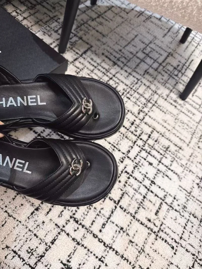 Trendsetting Chanel Sandals 17960