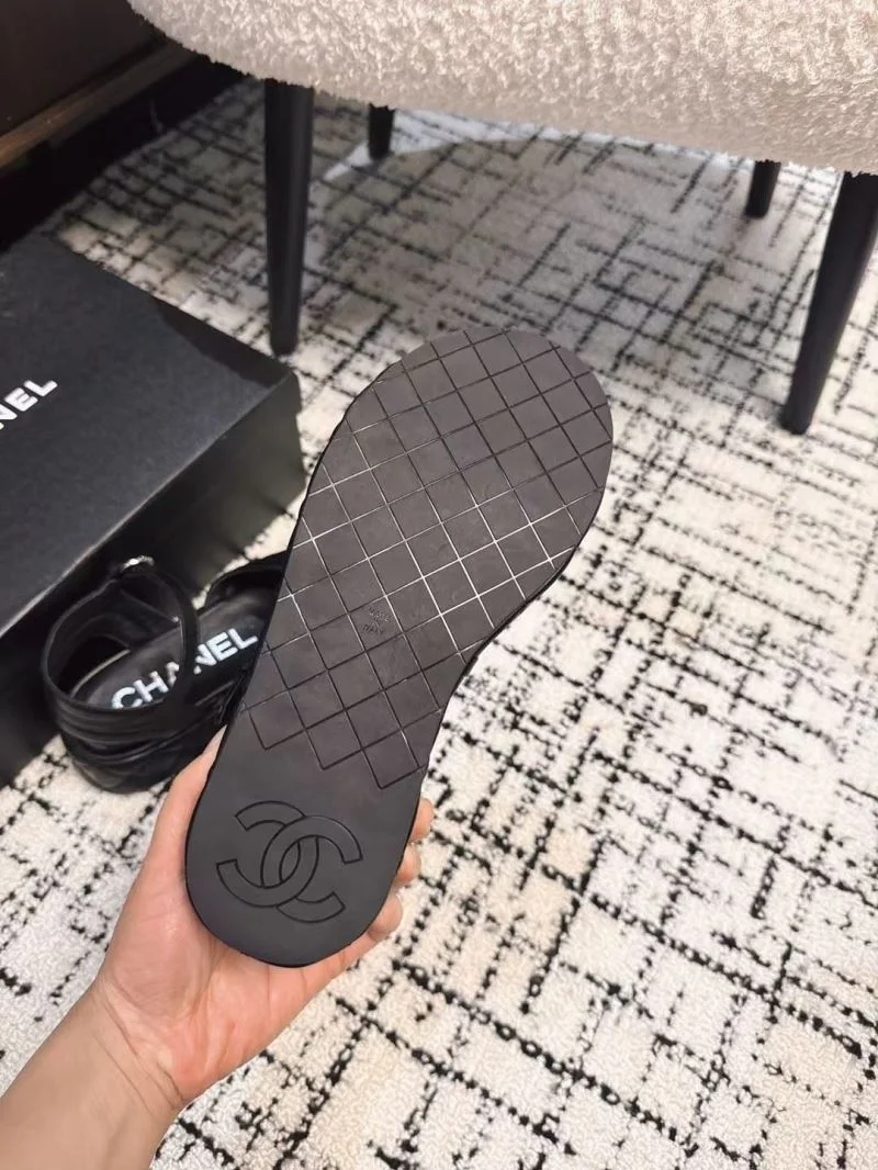 Trendsetting Chanel Sandals 17960