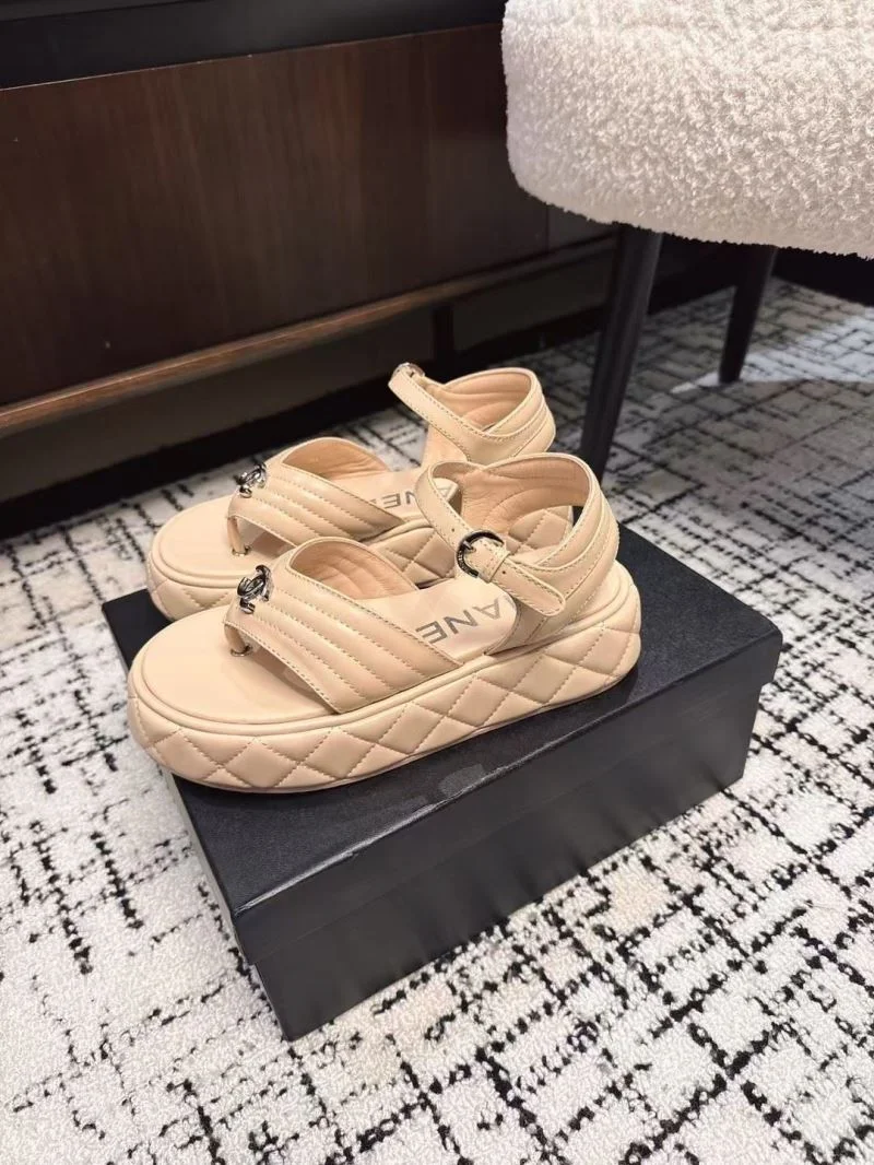 Cozy Chanel Sandals 18022