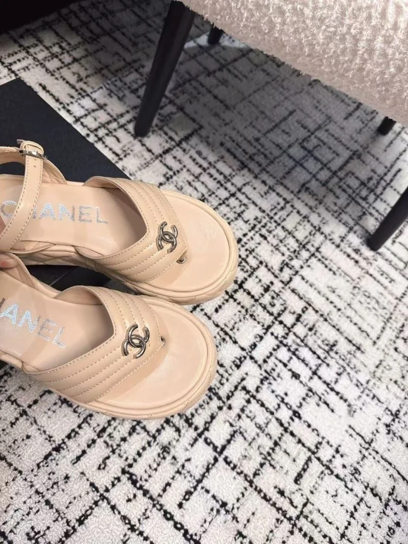 Cozy Chanel Sandals 18022