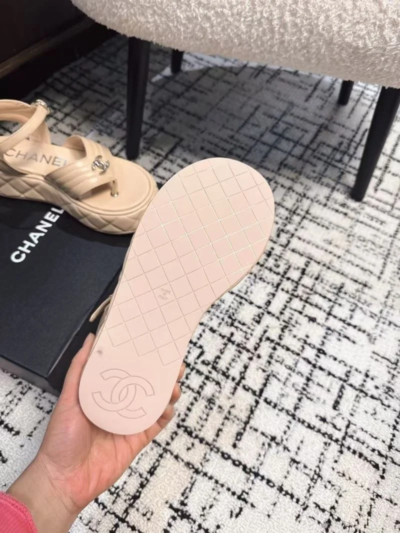 Cozy Chanel Sandals 18022