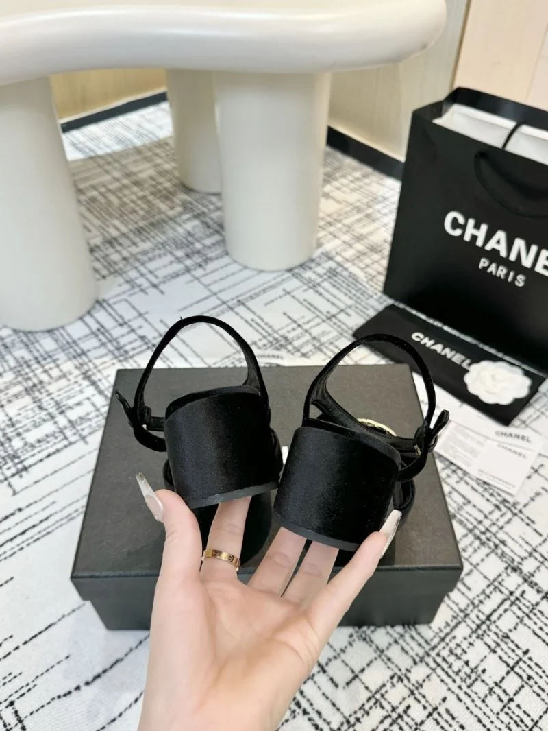MultiPurpose Chanel Sandals 17919